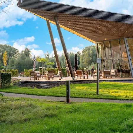 Tranquil Hideaway For Two Prázdninový dům Antoing